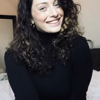 Demi (22) over haar psychosomatische fysiotherapie bij therapeut Esther Beker fysio amerongen, fysiotherapie Amerongen, fysiotherapeut Amerongen, fysio Veenendaal, fysiotherapie Veenendaal, fysiotherapeut Veenendaal, fysio duiven, fysiotherapie duiven , fysiotherapeut duiven, psychosomatische fysiotherapie, Rembrandt Fysiotherapie, Veenendaal, Duiven, Burn-Out, emoties, therapie